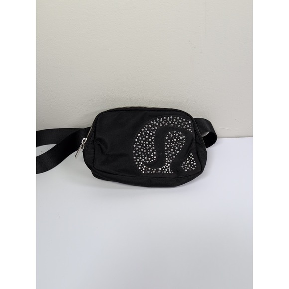 lululemon everywhere belt bag 1l studded Wordmark Crossbody Bag dimensions Studded Everywhere Belt Bag |